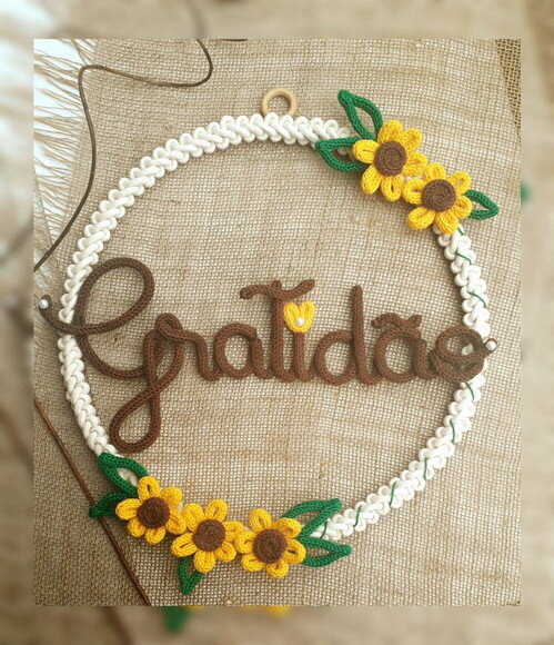 Guirlanda Girassóis + Nome 8 Letras