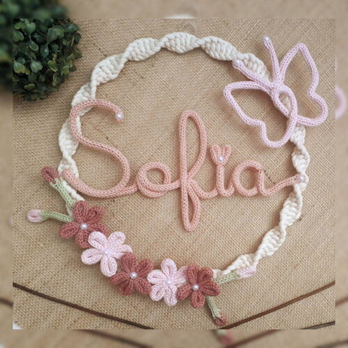 Guirlanda Macramé 5 Flores E Borboleta + Nome 5 Letras