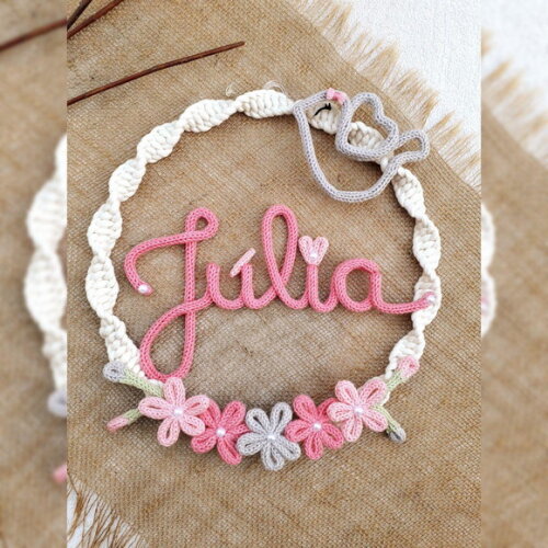 Guirlanda Macramé 5 Flores E Borboleta + Nome 5 Letras