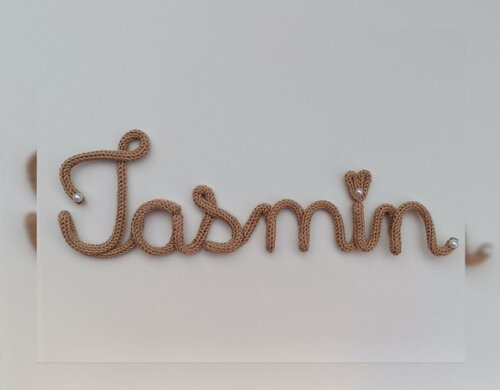Iasmin em Tricotin (valor Refere-se ao Nome)