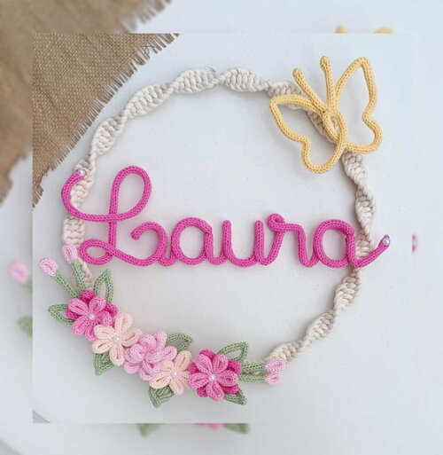 Laura em Tricotin (valor Refere-se ao Nome)