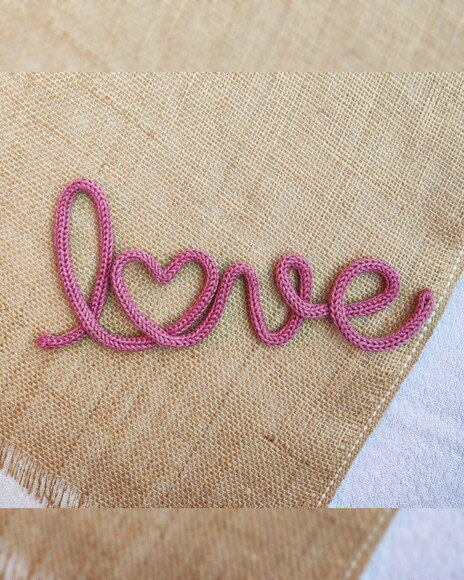 Love em Tricotin (valor Refere-se ao Nome)