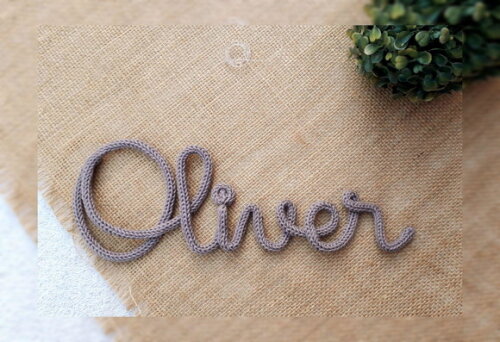 Oliver em Tricotin (valor Refere-se ao Nome)