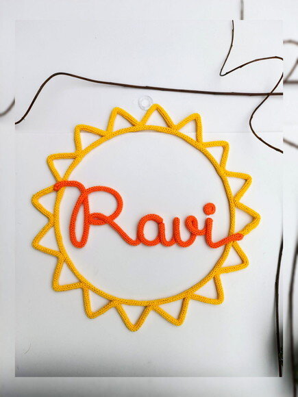 Sol + Nome 4 Letras em Tricotin