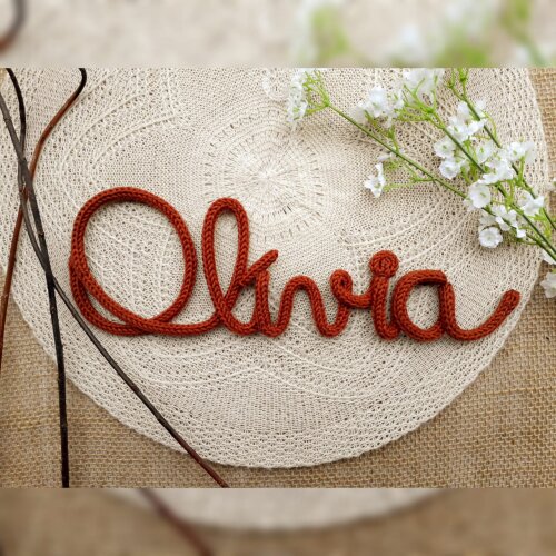 Olivia em Tricotin (valor Refere-se ao Nome)