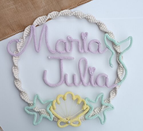 Maria Julia em Tricotin (valor Refere-se ao Nome)