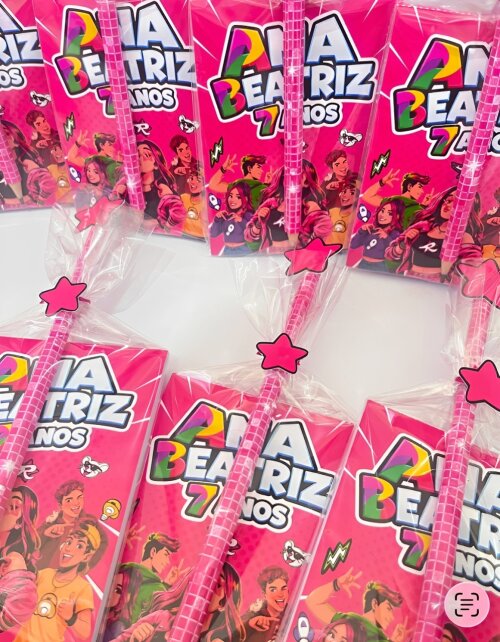 Bloquinho com Lapis Personalizado Emily Vick