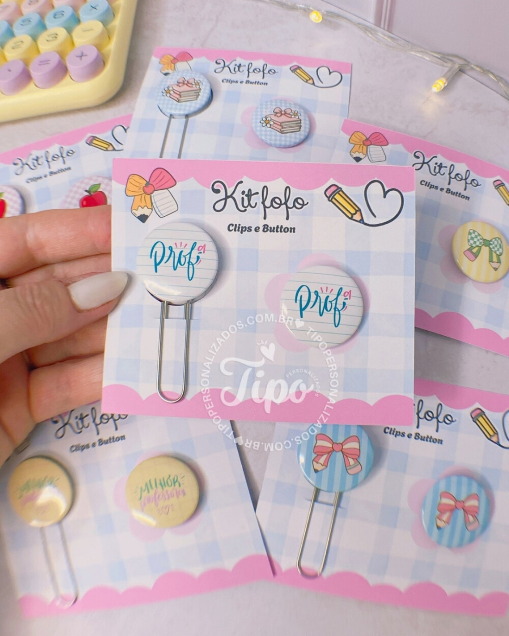 Kit Clipes + Mini Botton Personalizado - Dia dos Professores