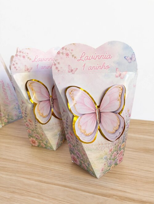 Kit com 15 Caixinhas Personalizadas – Tema Jardim das Borboleta
