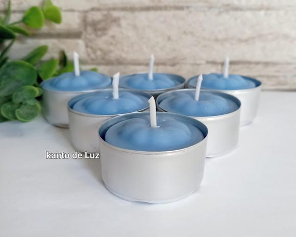 Latinha com Vela  Azul aromatizada