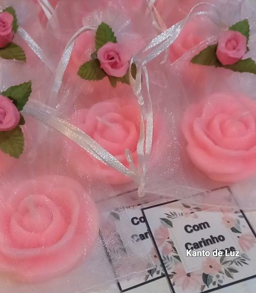 Lembrancinha Vela Rosa Média