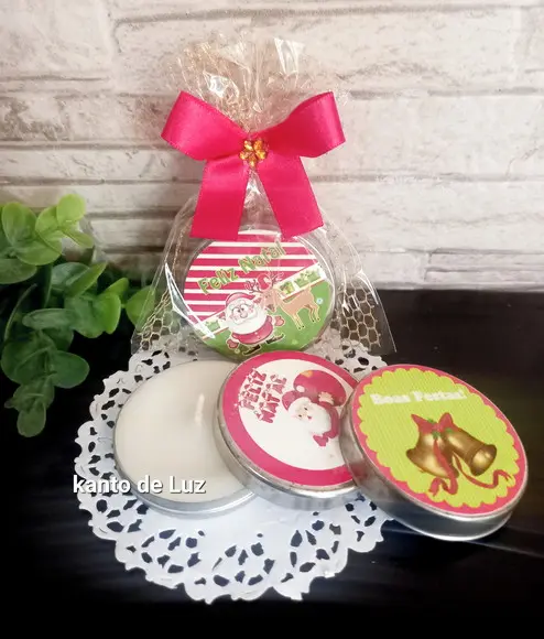 Lembrancinha Latinha com Vela Natalina
