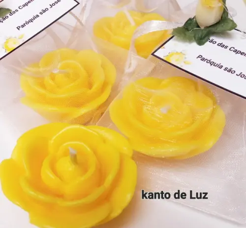 Lembrancinha Vela Rosa Média