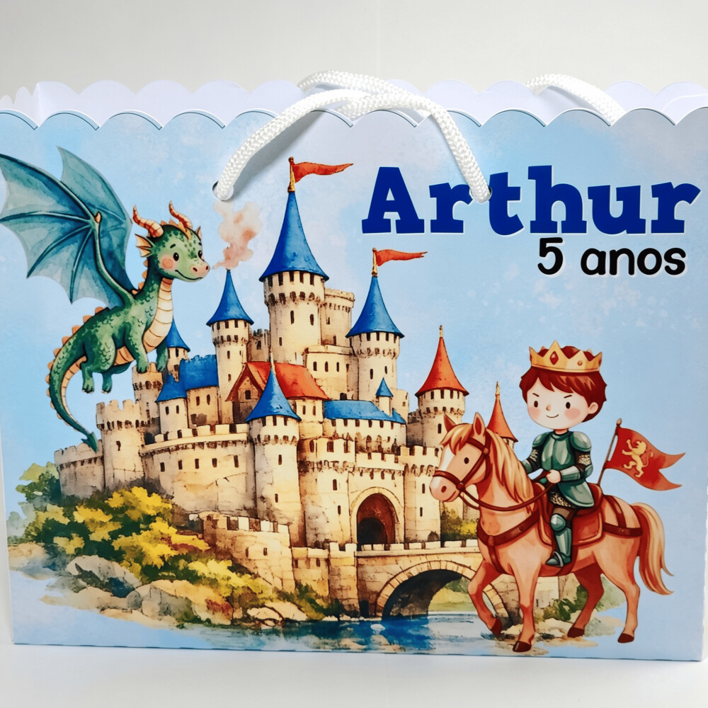 Sacolinha Surpresa G Personalizada para Festa Rei Arthur Baby Aqu