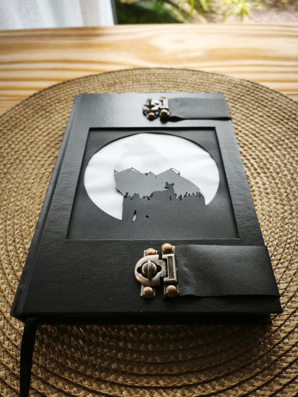 Skecthbook Lobo - Luz e Sombra