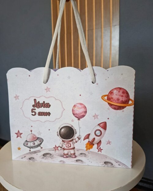 SACOLA PERSONALIZADA LEMBRANÇA ANIVERSÁRIO ASTRONAUTA MENINA