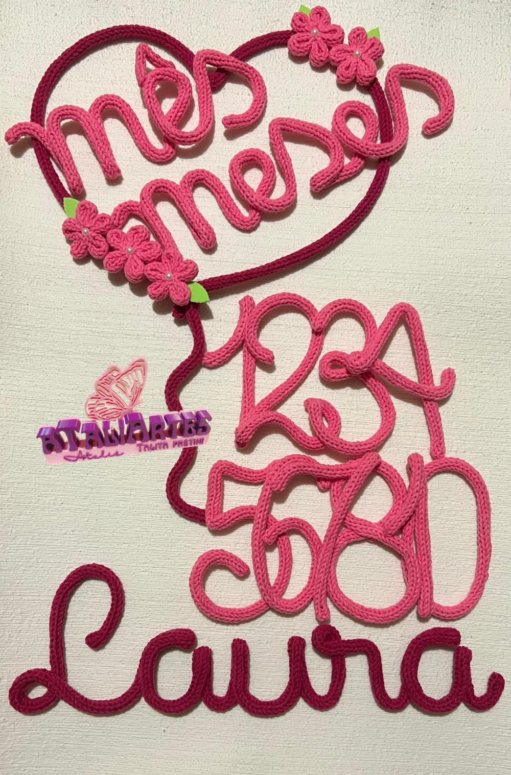 Kit mêsversário menina coração florido personalizado em trico