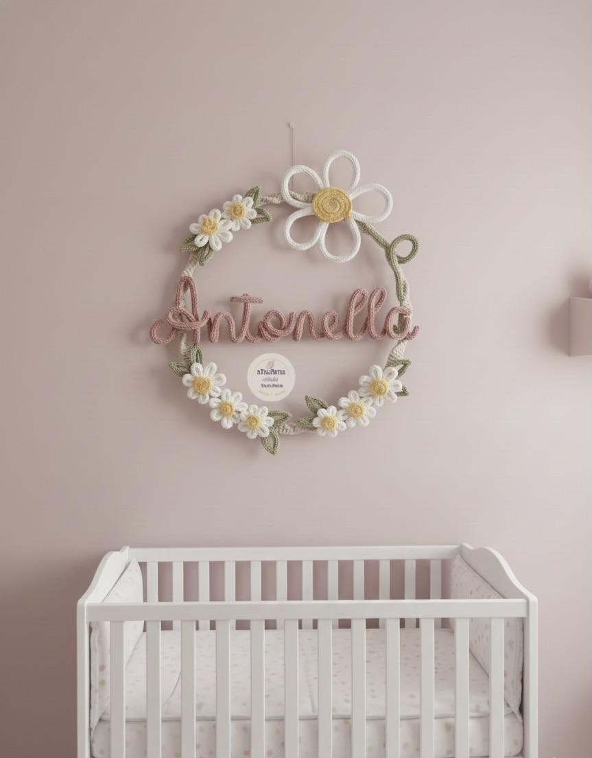 Porta maternidade Margaridas guirlanda macramê com tricotin