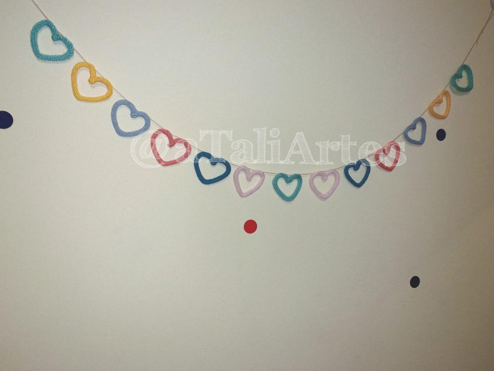 Varal Decorativo Infantil em Tricotin