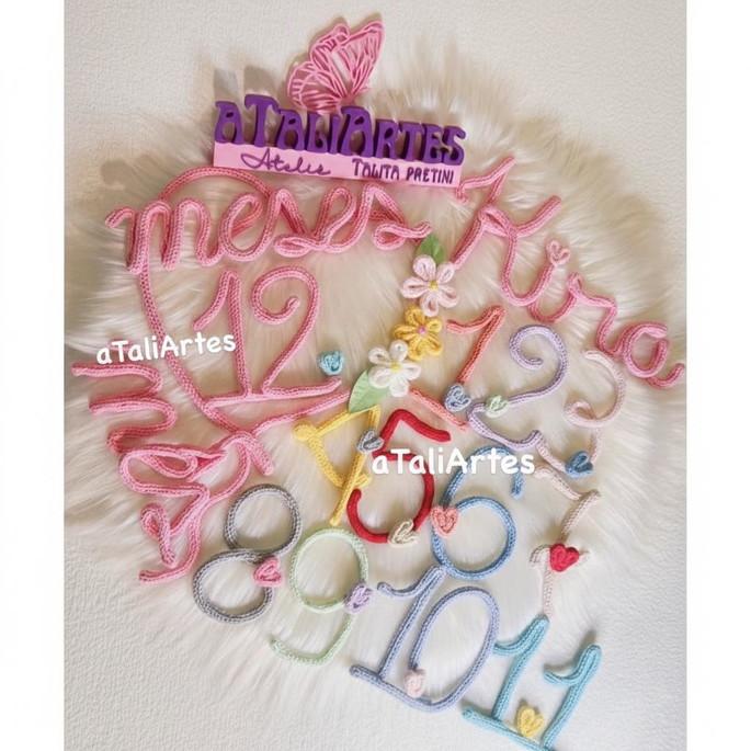 Kit Mêsversário números com corações com Nome Personalizado