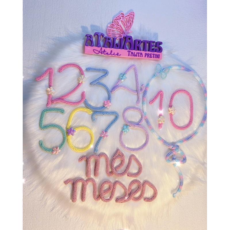 Kit Mêsversário Menina  em Tricotin + Nome com Florzinha nos n?