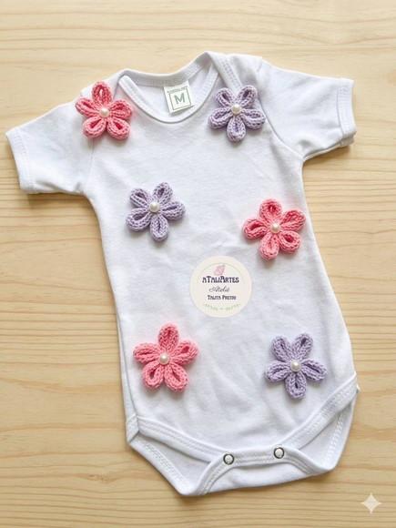 Body com Flores de Tricotin Personalizado