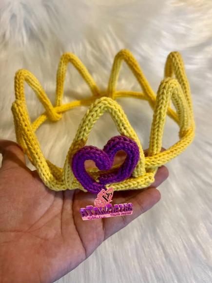 Coroa Infantil Personalizada em Tricotin
