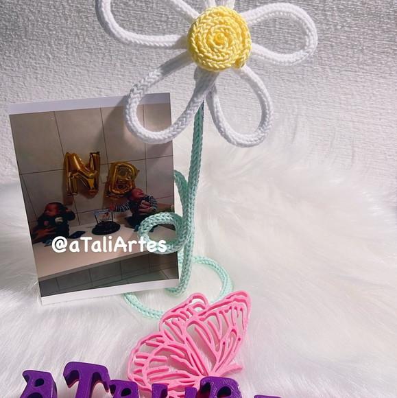 Flor Porta Retrato 10x15 em Tricotin - Unidade