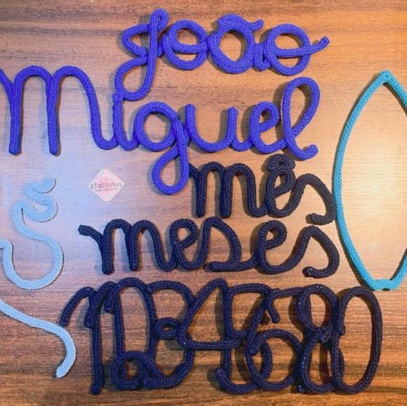 Kit Mêsversário Ursinho menino + Nome personalizado em Tricotin