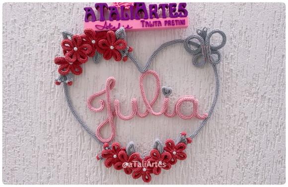 Porta Maternidade Coração Personalizado com Flores Tricotin