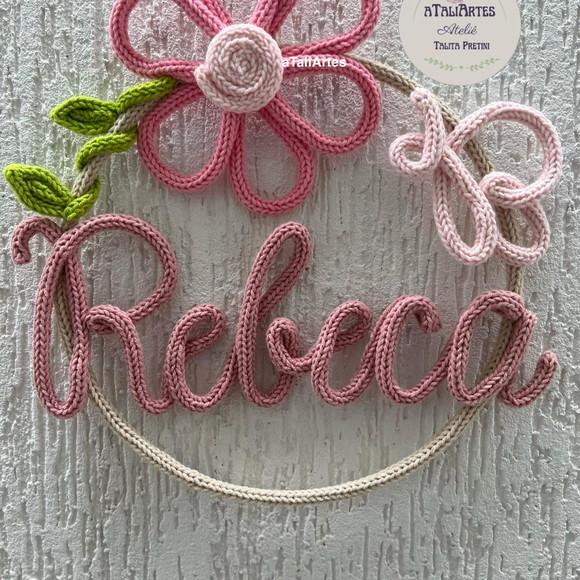 Porta Maternidade Margarida Personalizada em Tricotin