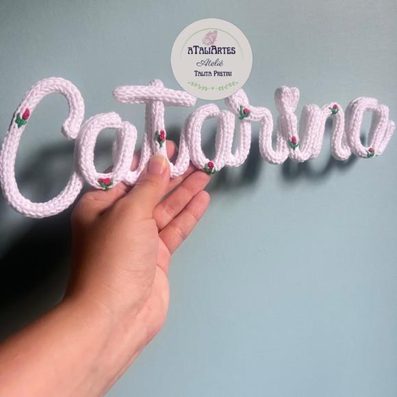 Porta Maternidade Nome com Bordado personalizado em tricotin