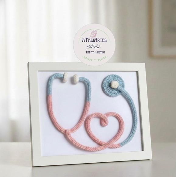 Quadrinho com Estetoscópio Personalizado em Tricotin