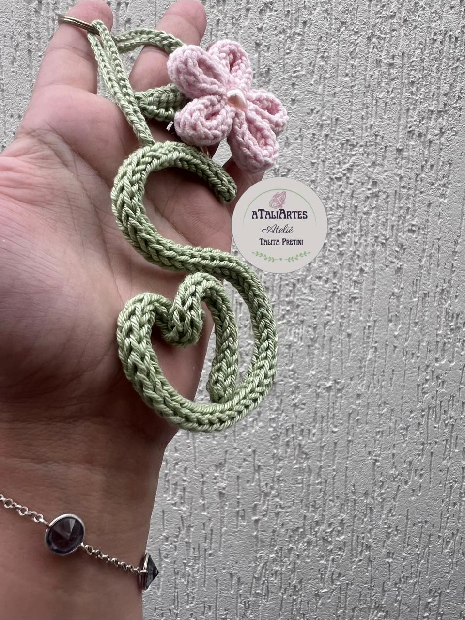 Chaveiro de Letra Feminino Personalizado em Tricoctin
