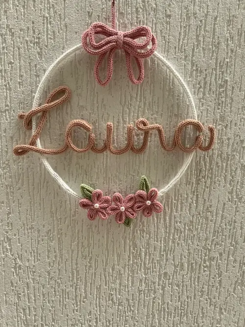 Porta maternidade Menina laço mor com flores personalizada em tr