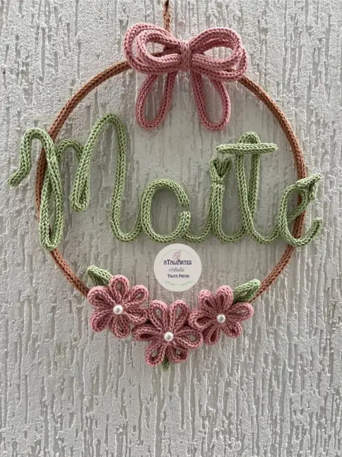 Porta maternidade Menina laço mor com flores personalizada em tr