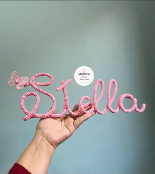 Porta Maternidade Nome simples em Tricotin personalizado
