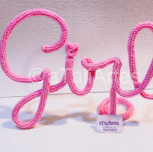 Boy Girl Decorativo de Mesa em Tricotin