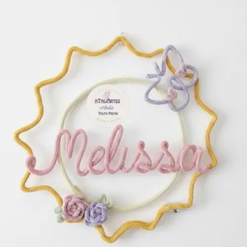 Guirlanda de Sol Personalizada em Tricotin