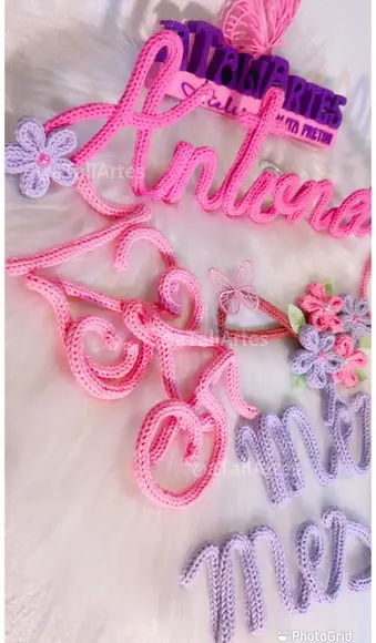 Kit Mêsversário Menina Flores em Tricotin + 1 nome