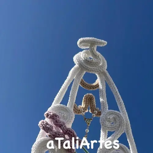 Nossa Senhora Personalizada Decorativa em Tricotin
