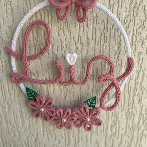 Porta Maternidade Laço com Flores Personalizado Tricotin
