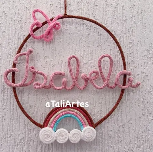 Porta Maternidade Menina com Arco-íris Personalizado