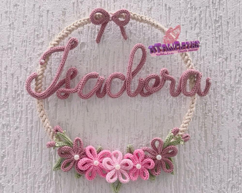 Enfeite de porta maternidade Menina em Alta Macramê com Tricotin