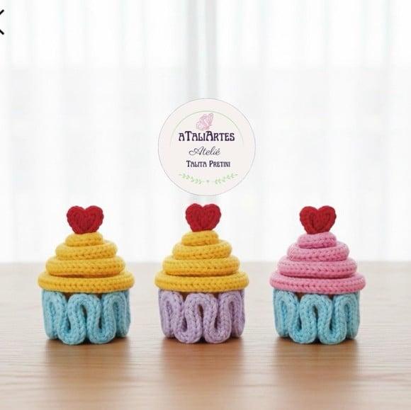 03 Unds Cupcake Miniatura Decorativo Personalizado Tricotin