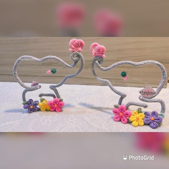 Elefantinha Decorativo de Mesa em Tricotin