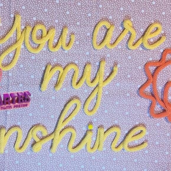 Frase You Are My Sunshine Personalizado em Tricotin