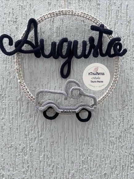 Guirlanda Menino Personalizada Macramê com Tricotin