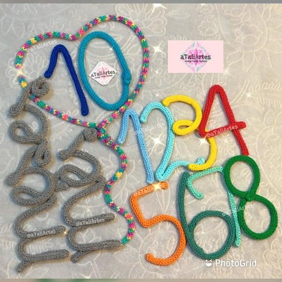 Kit Mêsversário Básico Personalizado em Tricotin com Nome