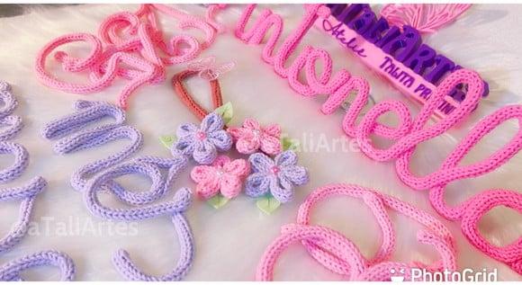 Kit Mêsversário Menina Flores em Tricotin + nome personalizado